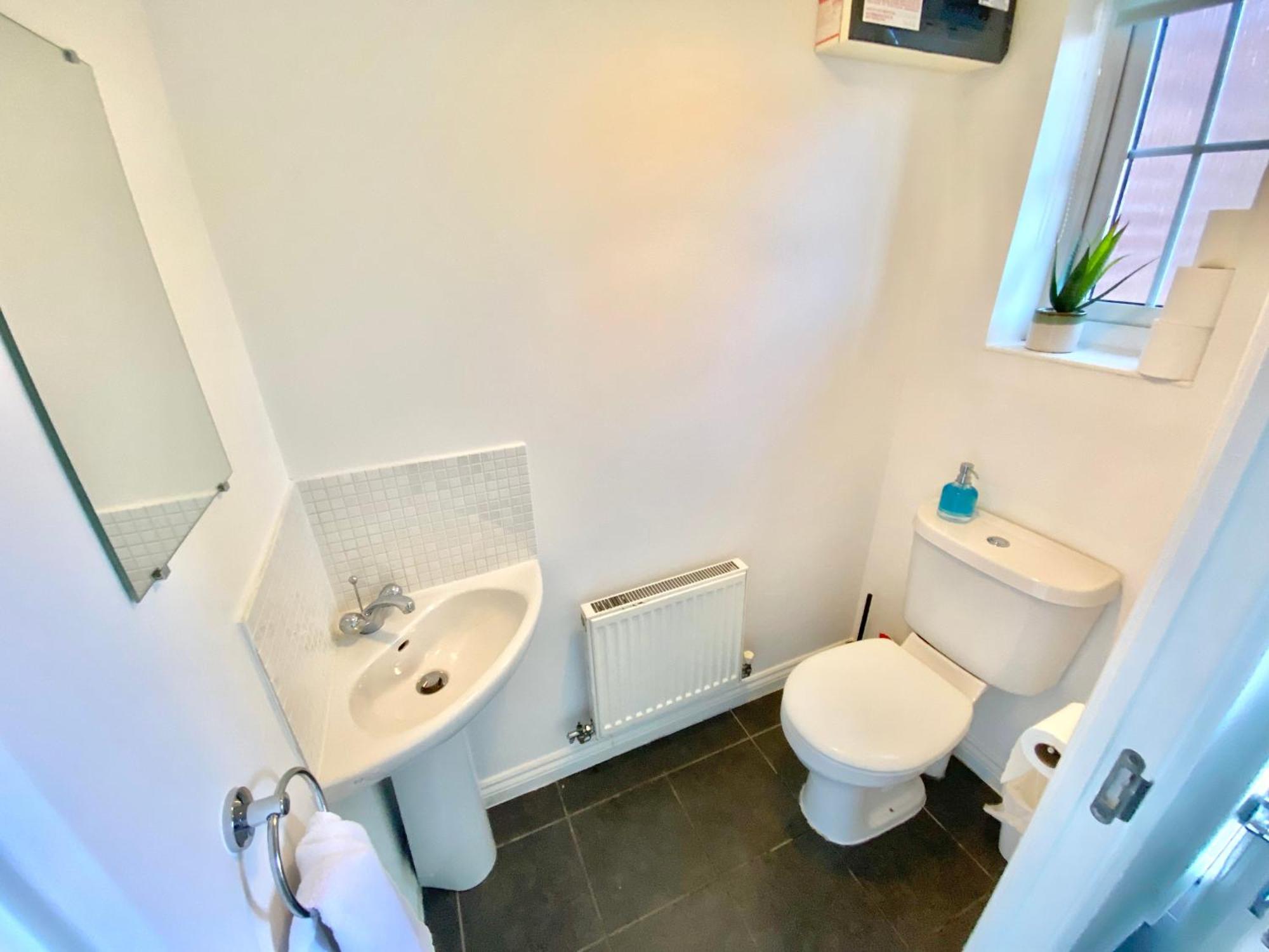 Free Private Parking! Oakley House And Garden! Fully Equipped 4 Comfy Beds Villa Corby Exterior foto